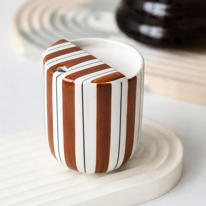 1 Pcs Ceramic Mug with Sip Hole 10 oz Novelty Brown Black Striped Coffee Mug Hand Painted Ceramic Cup Heat Resistant Non Slip Built in One Lid Handcraft Mugs for Coffee Lovers Gift