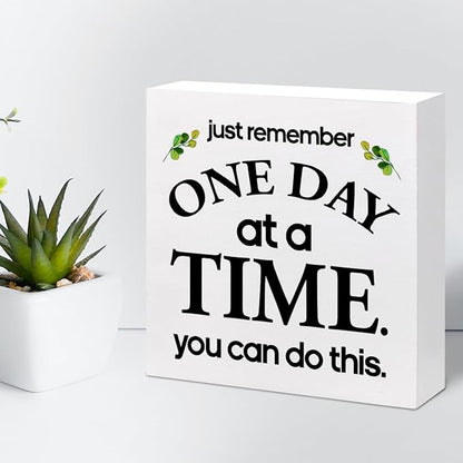 Just Remember One Day at a Time You can Do This Wood Block Sign Desk Decor,Motivational Reminder Wooden Box Plaque Sign Desk Decor for Home Office Workplace Shelf Table Decorations