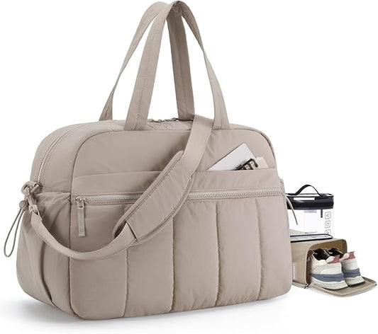 BAGSMART Duffle Bag for Travel, Gym Bag for Women, Weekender Carry on Bag | PVC Wet Pocket, Airline Approved Personal Carry-on Size, Fits Under-seat, One Bag for Gym, Travel, Hospital, Overnight