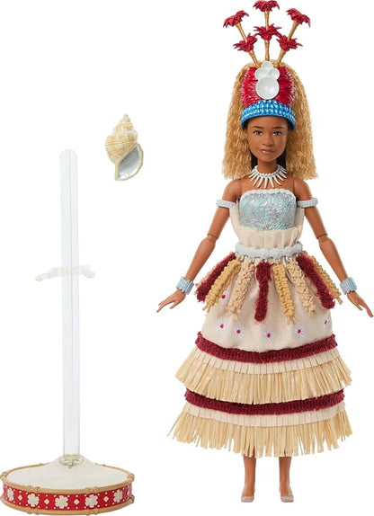 Mattel Disney Collector Moana Collectible Fashion Doll in Ceremonial Look w/Shell Accessory, for Kids & Collectors, Inspired by Live Action Movie