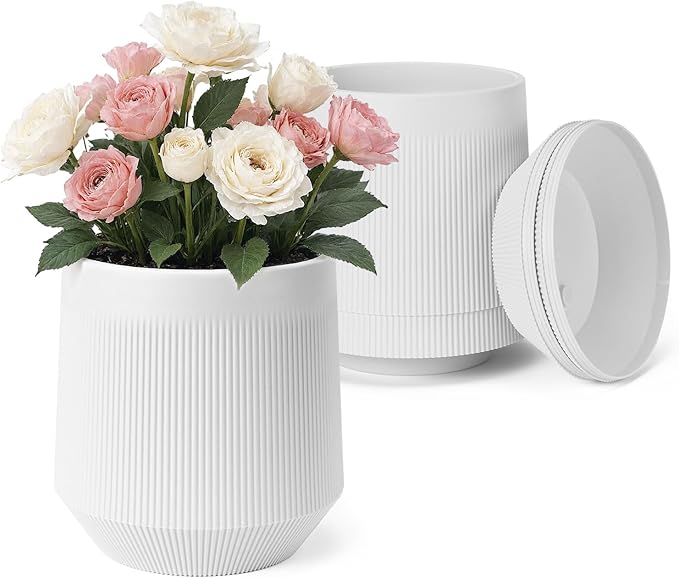 Plant Pots，Set of 3 Plastic Pots for Indoor Plants,Flower Pots Outdoor Planters with Drainage Hole and Seamless Saucer,White