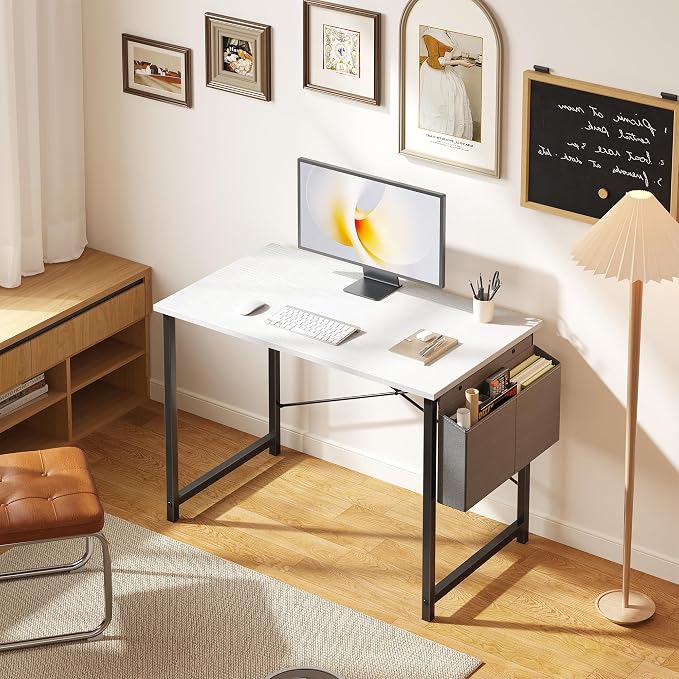 OLIXIS Small Computer Desk, 31 Inch Gaming Desks for Home Office | Writing Study Craft Work Table, Computer Workstation for Bedroom Small Spaces with Storage Bag, White