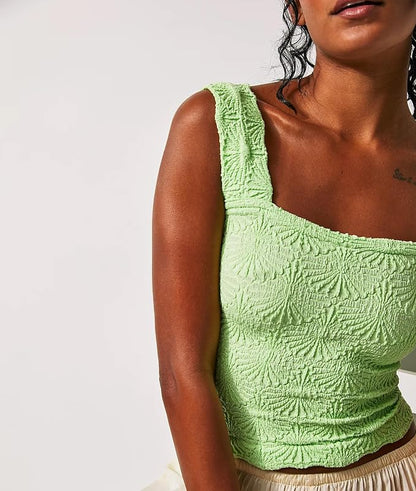 Women's Square Neck Wide Strap Crop Tank Tops Flower Going Out Tops Slim Fit Lettuce Trim Crop Cami Tops
