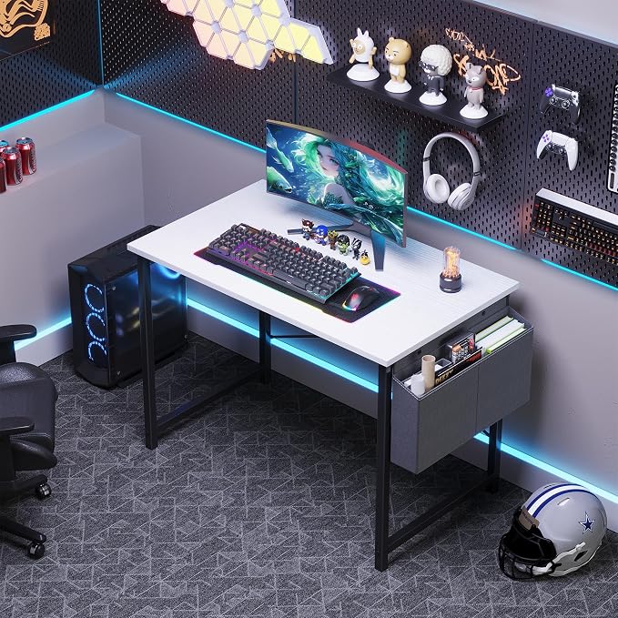 OLIXIS Small Computer Desk, 31 Inch Gaming Desks for Home Office | Writing Study Craft Work Table, Computer Workstation for Bedroom Small Spaces with Storage Bag, White