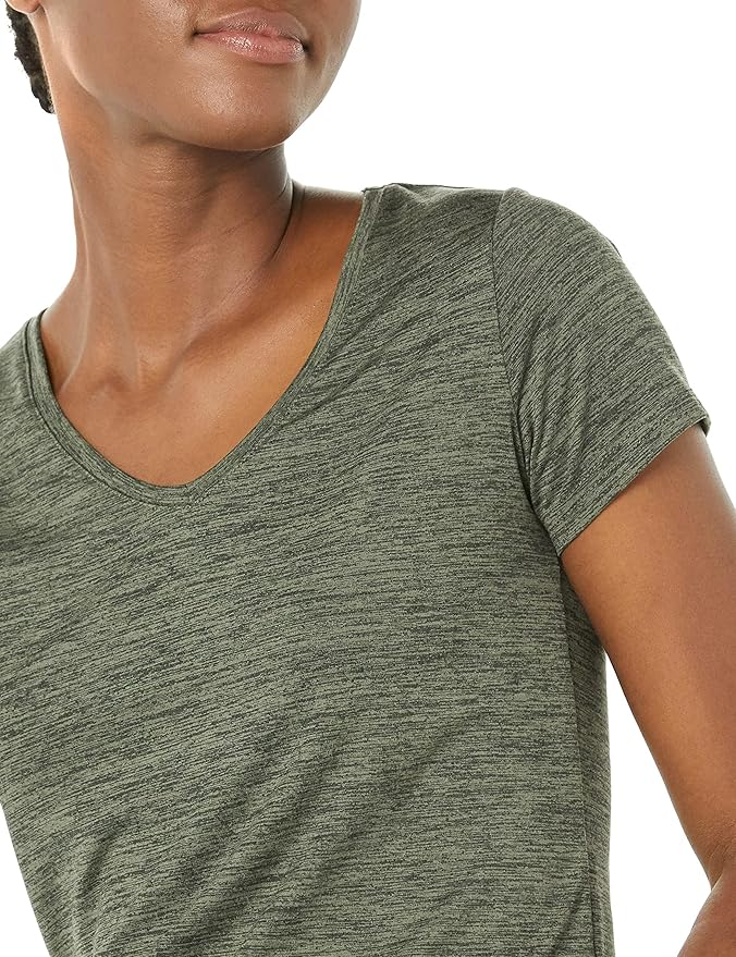 Amazon Essentials Women's Active Quick Dry Tech Stretch Short-Sleeve V-Neck T-Shirt (Available in Plus Size), Pack of 2